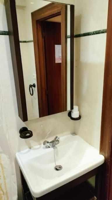 Apartamento En Pleno Centro De Malaga Exterior photo